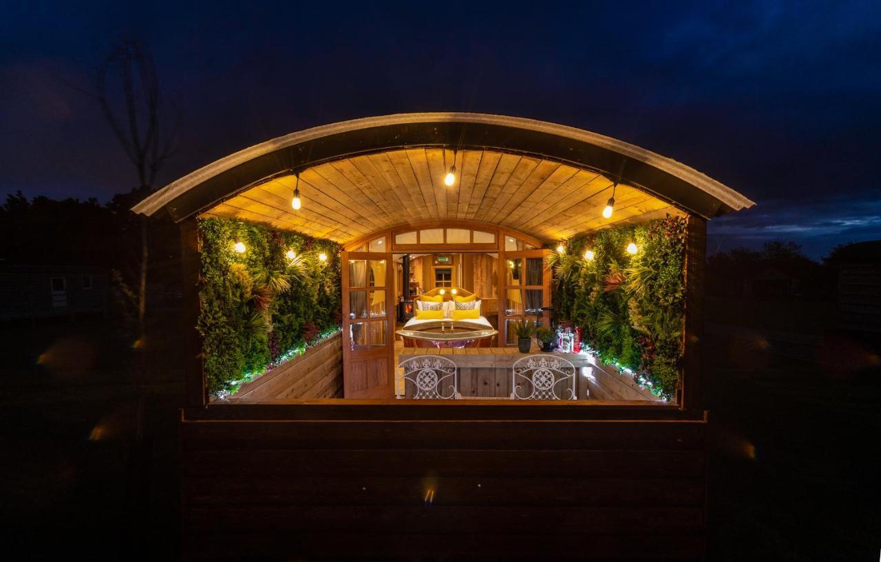 Ashwood Shepherd Hut -Ockeridge Rural Retreats Daire Worcester Dış mekan fotoğraf